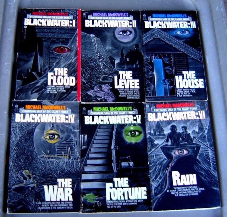 Blackwater The Complete Saga Book Review